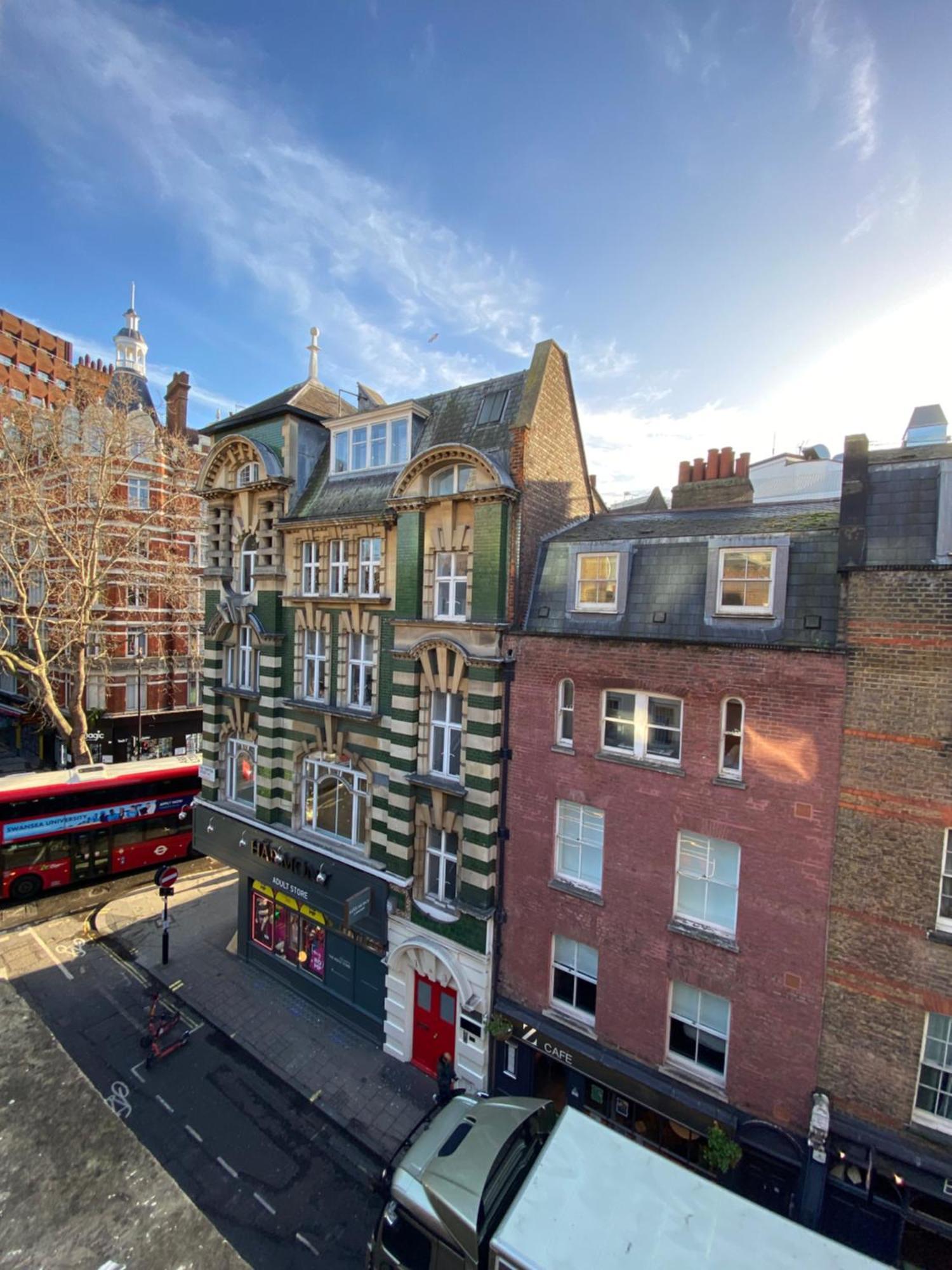 Stay In The Heart Of Soho Londen Buitenkant foto