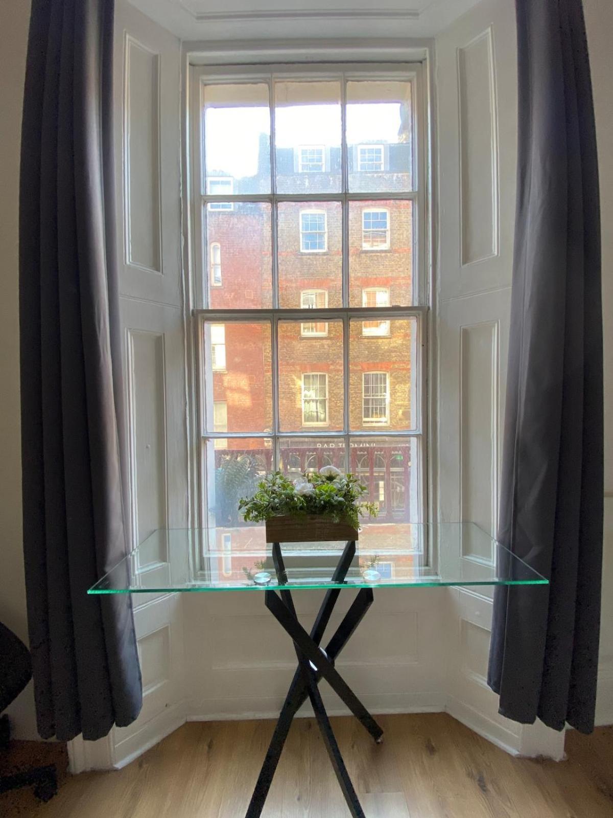 Stay In The Heart Of Soho Londen Buitenkant foto
